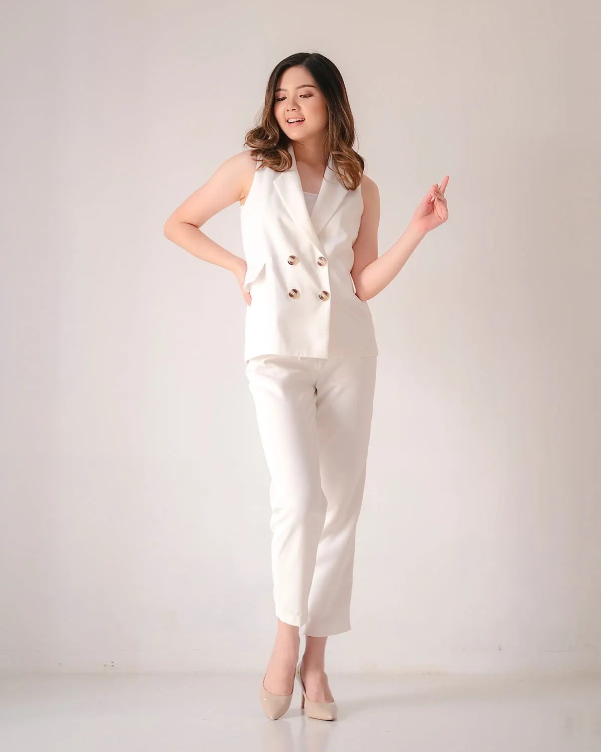 Alexa Tailored Pants