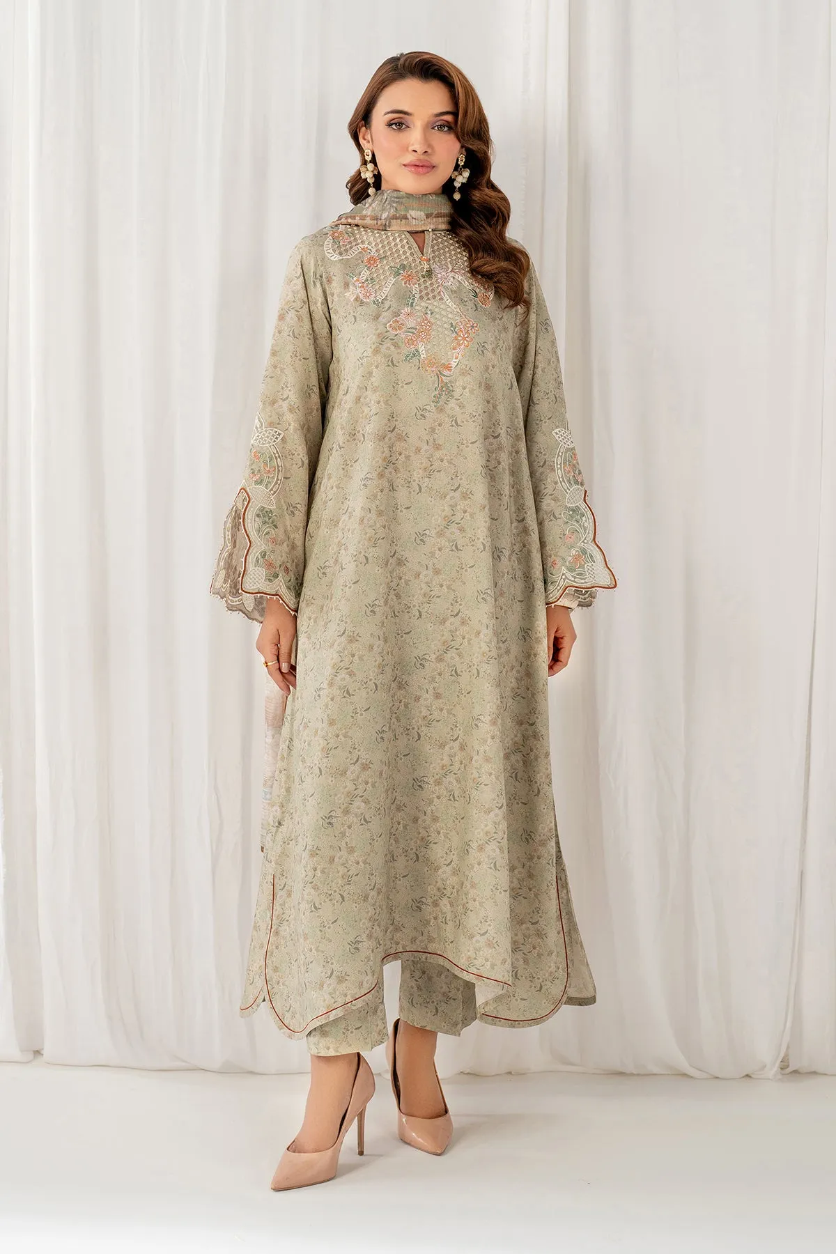 EMBROIDERED VISCOSE SILK SF-4047