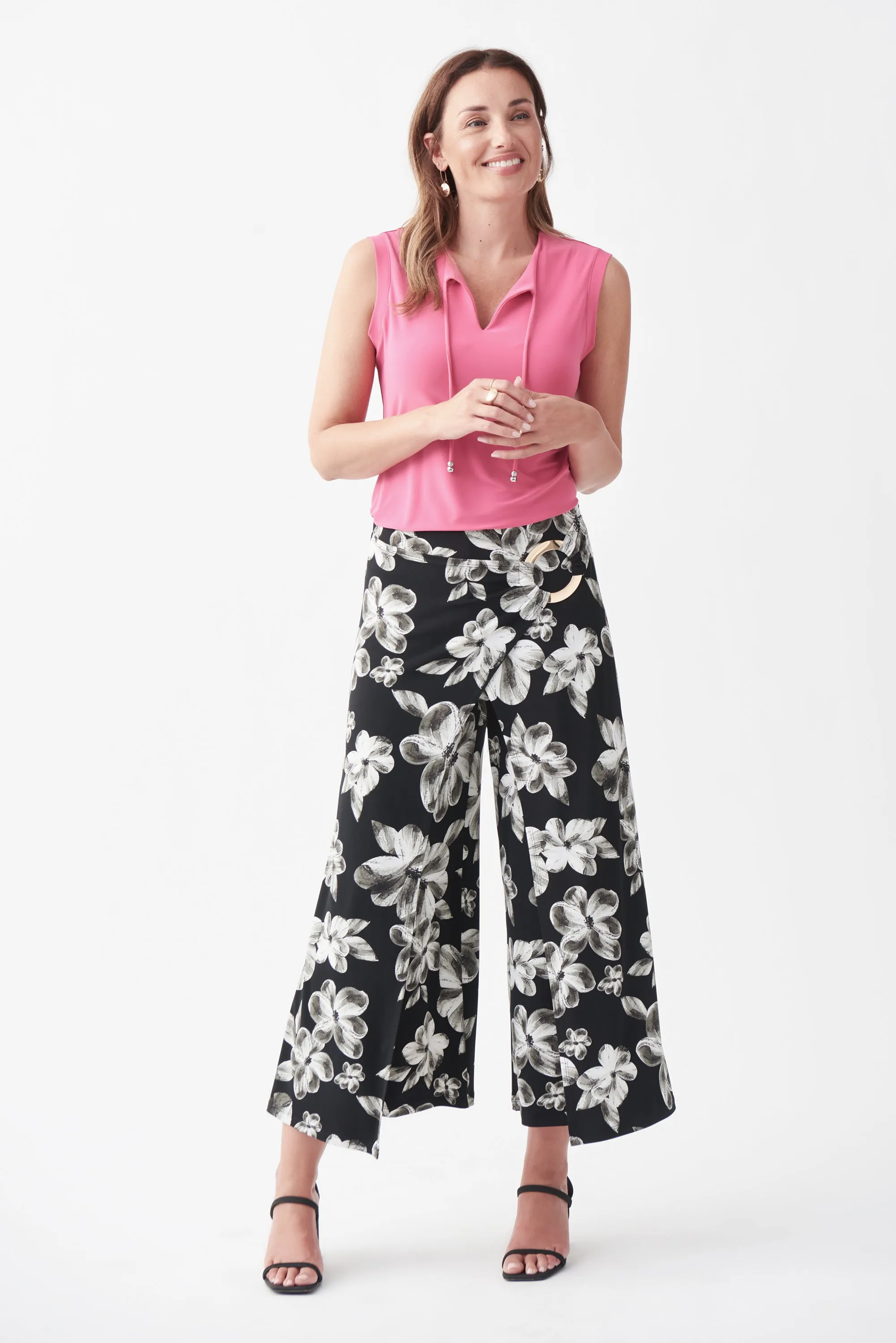 Floral Gaucho Pant with Gold Oval Ring