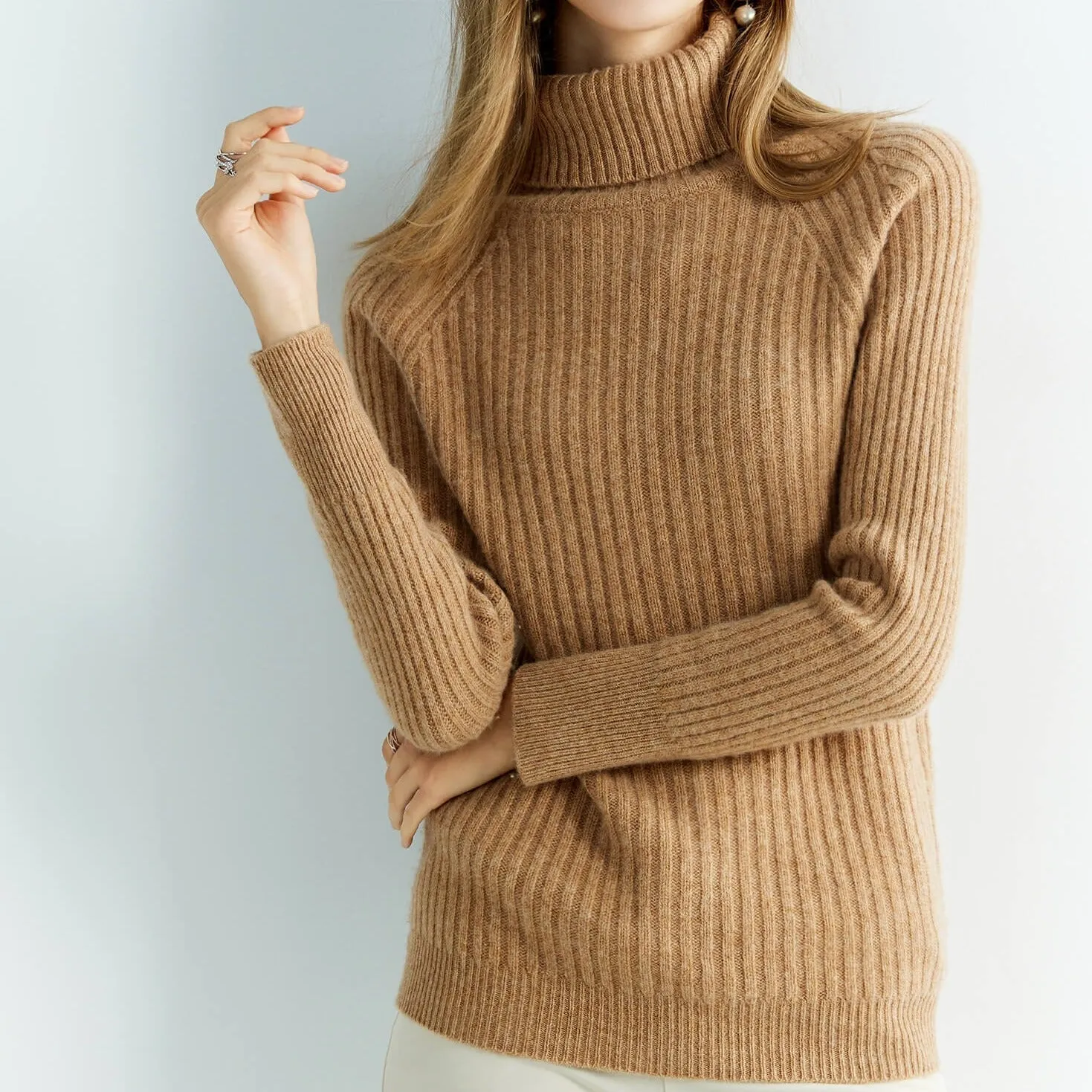 Lucinda - Elegant Wool Sweater
