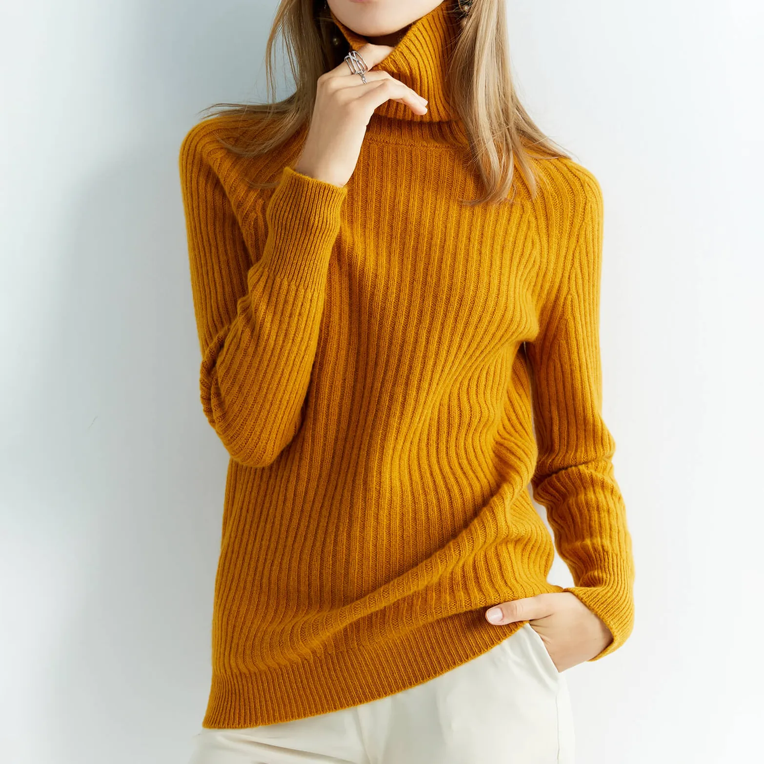 Lucinda - Elegant Wool Sweater
