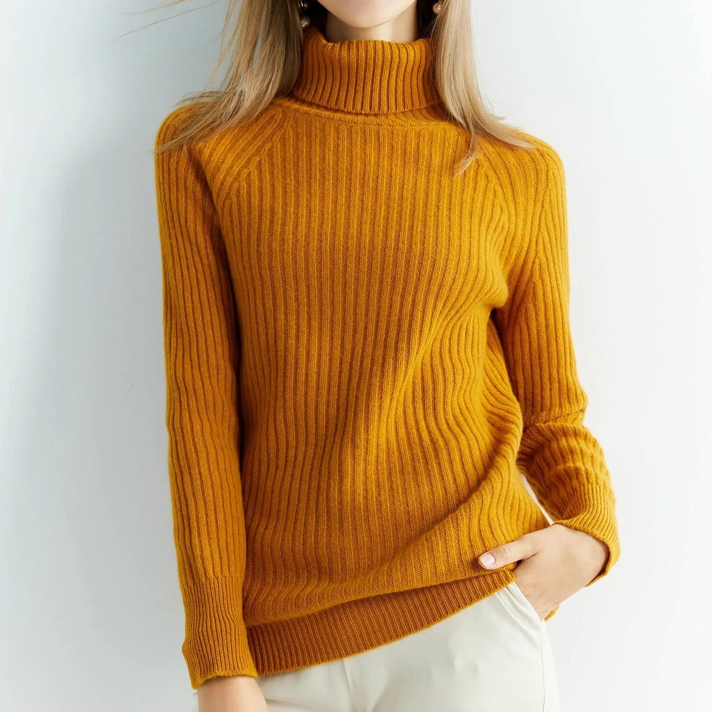 Lucinda - Elegant Wool Sweater
