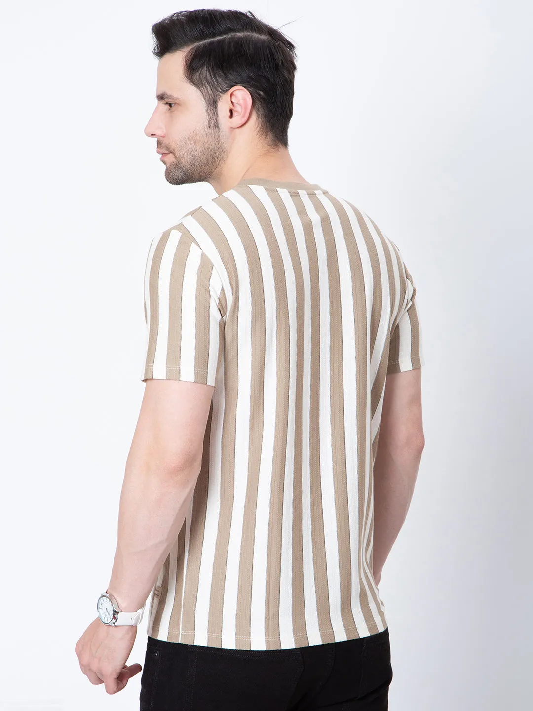 Mens Round Neck Vertical Stripers Tshirt