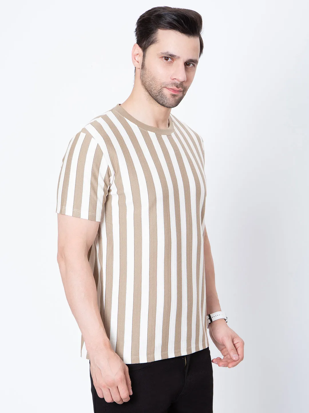 Mens Round Neck Vertical Stripers Tshirt