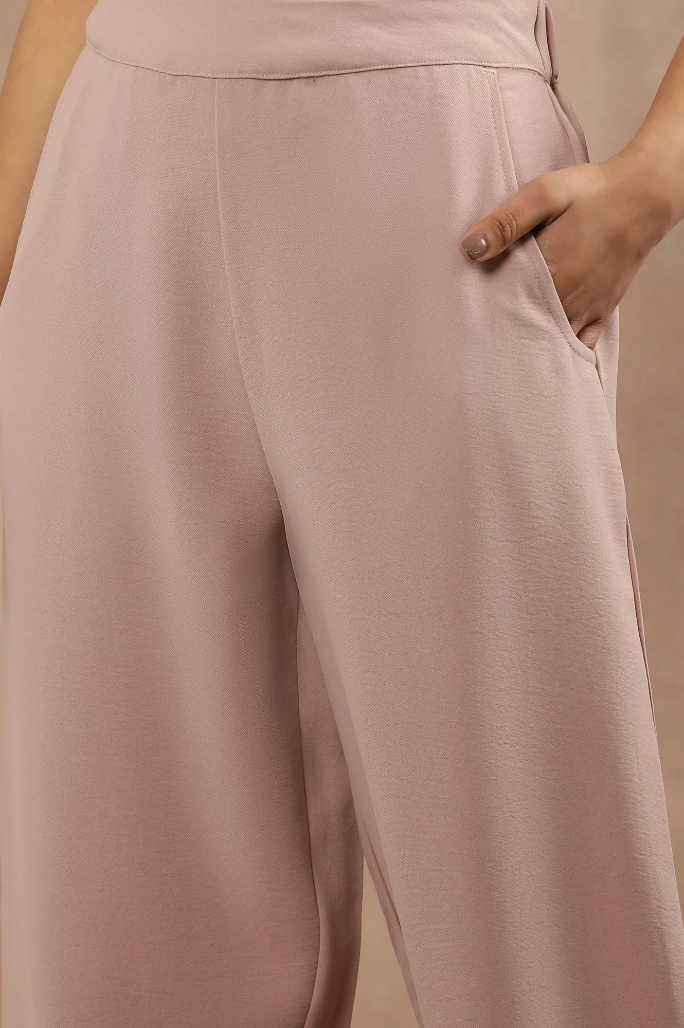 Pink Sleeveless Solid Straight Kurta And Pants Set