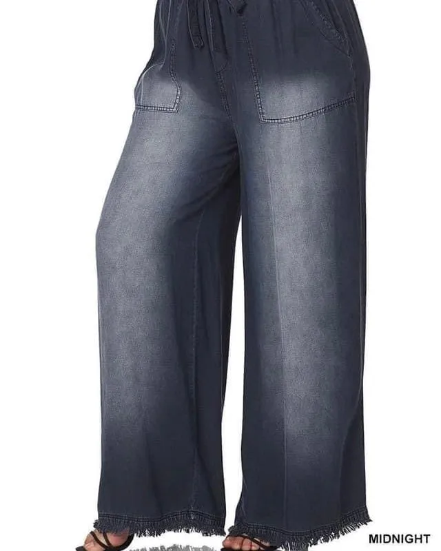 Plus Size Lightweight Denim Wide Leg Frayed Hem Jean Pant
