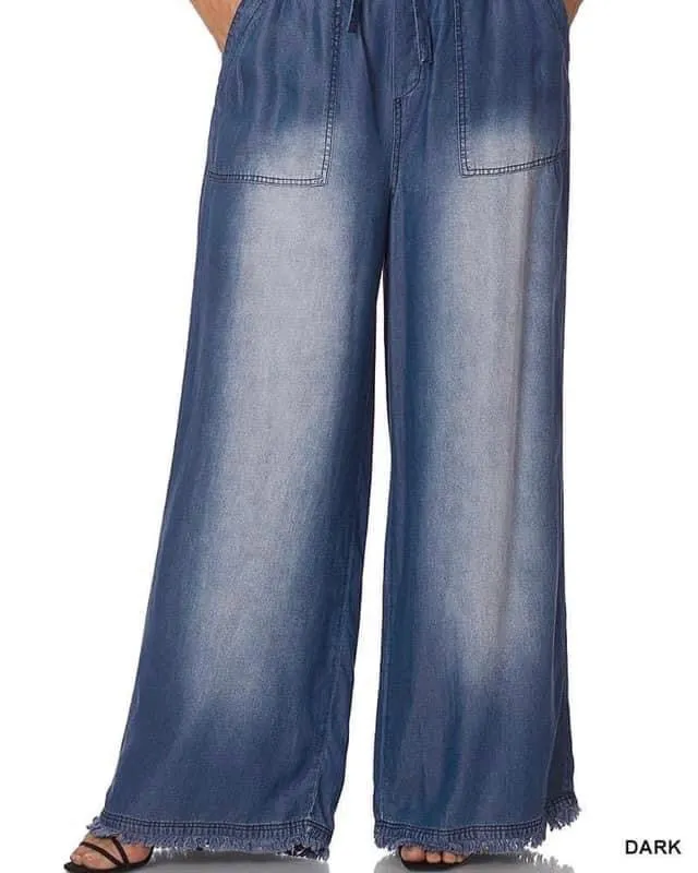 Plus Size Lightweight Denim Wide Leg Frayed Hem Jean Pant