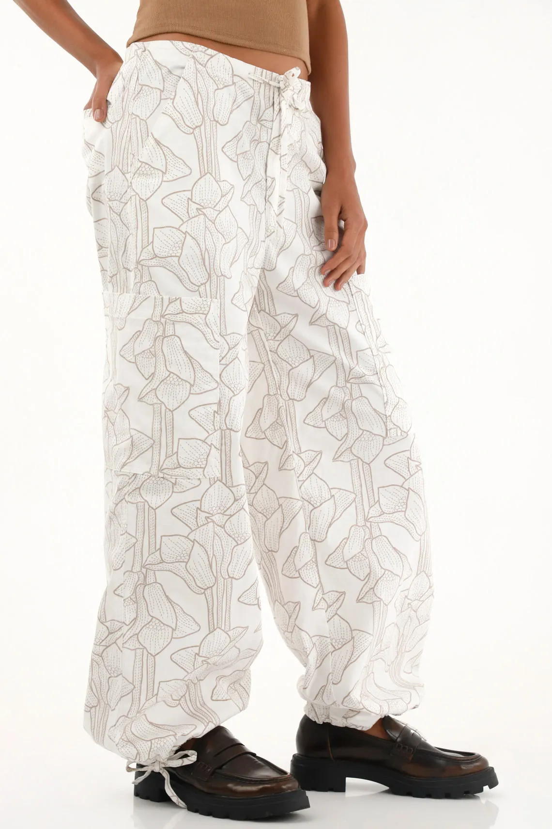 Women's printed cargo pants