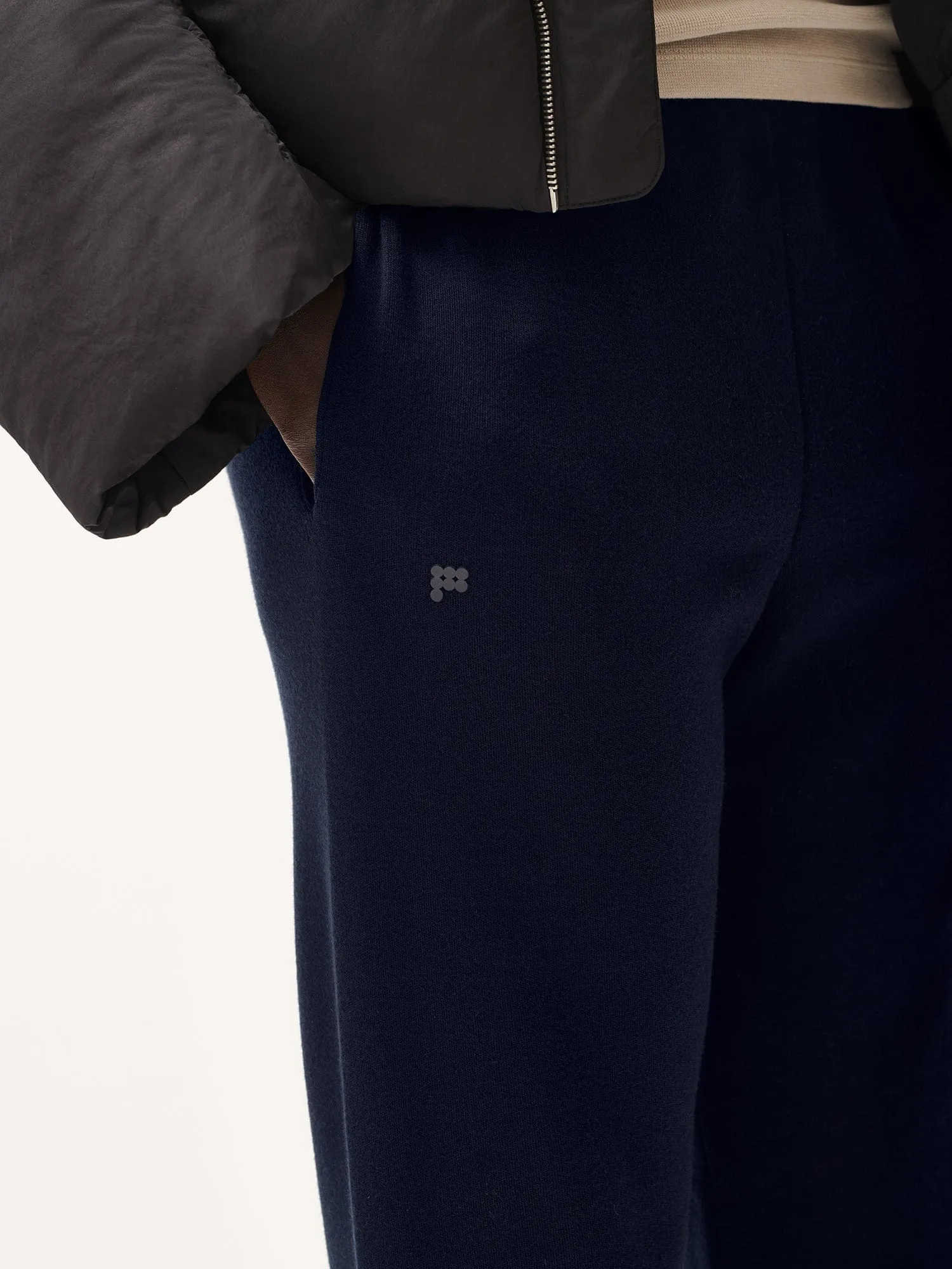 Womens Regenerative Merino Wool Track Pants—navy